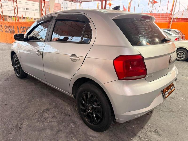 Volkswagen Gol 16l - foto 7