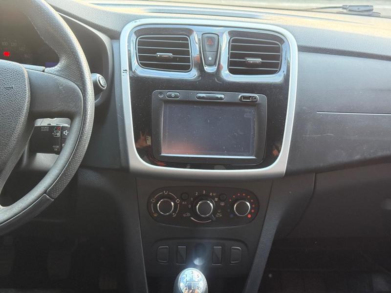 Renault Sandero Gtl 10mt - foto 11