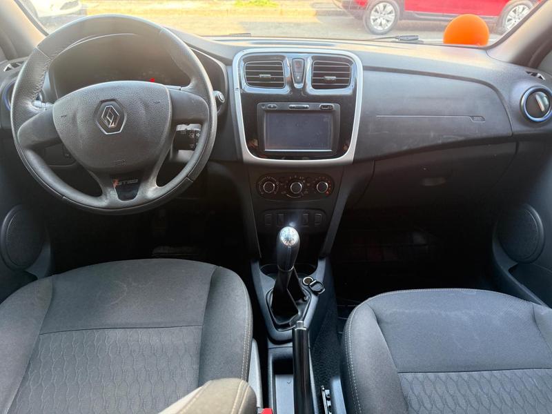 Renault Sandero Gtl 10mt - foto 12