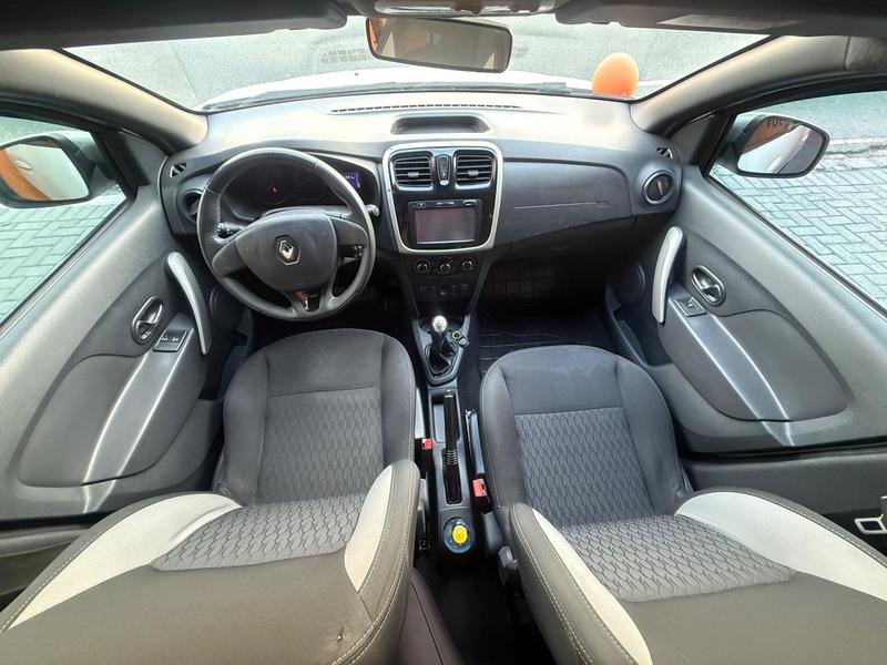 Renault Sandero Gtl 10mt - foto 13