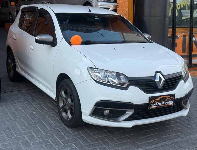 Renault Sandero Gtl 10mt - foto 2