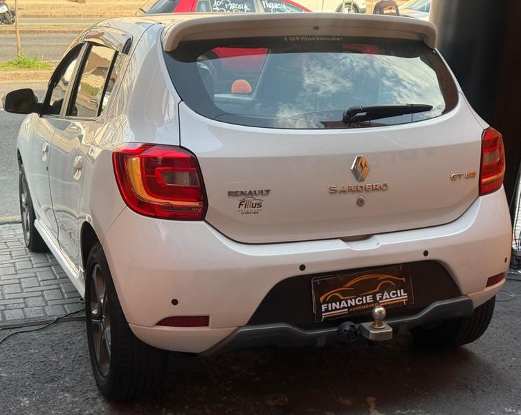 Renault Sandero Gtl 10mt - foto 6