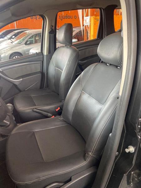 Renault Duster 2.0 D 4X2 - foto 8