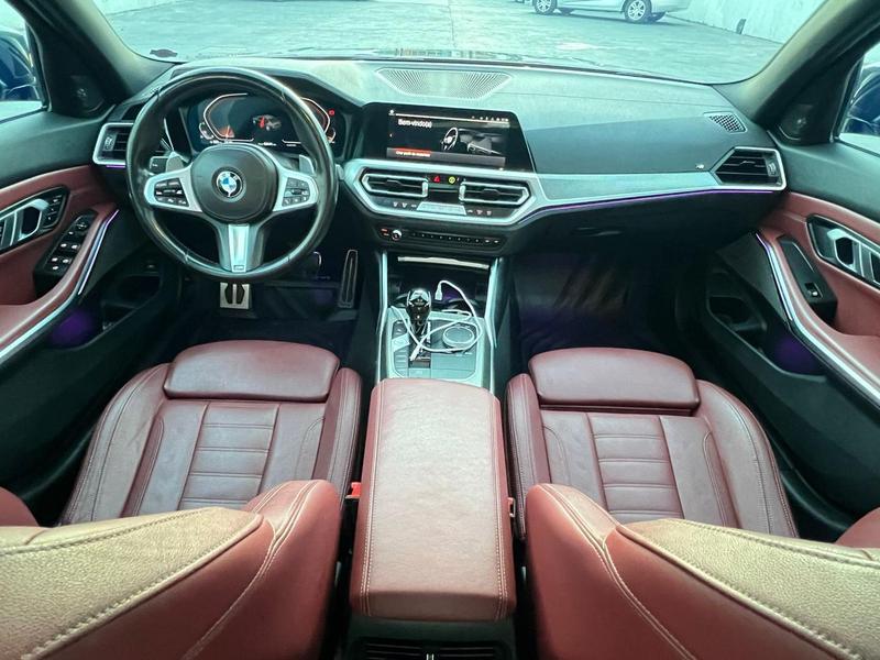 BMW 320i M Sport Flex - foto 11