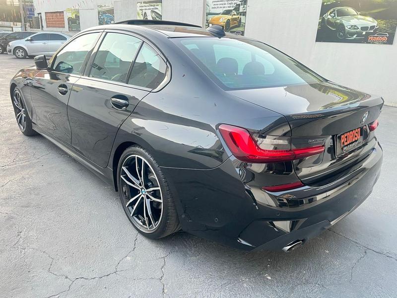 BMW 320i M Sport Flex - foto 5