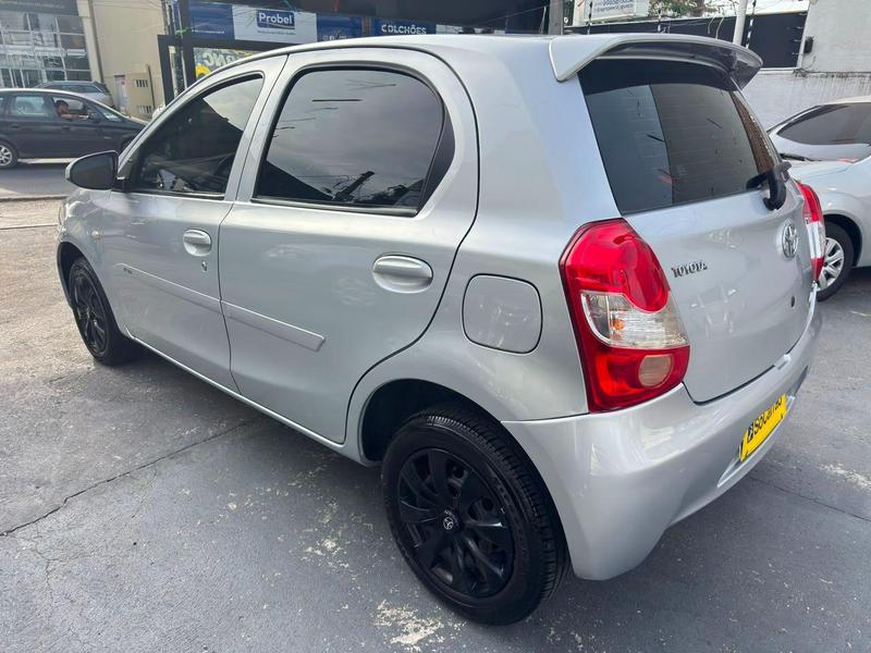 Toyota Etios Hb X 13l Mt - foto 5