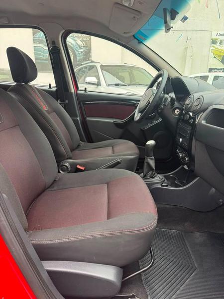 Renault Sandero Stepway 1.6 16V Hi Flex Mec - foto 8