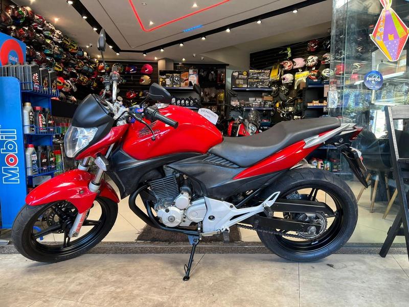 HONDA CB 300R