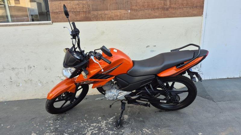 YAMAHA YS150 FAZER SED