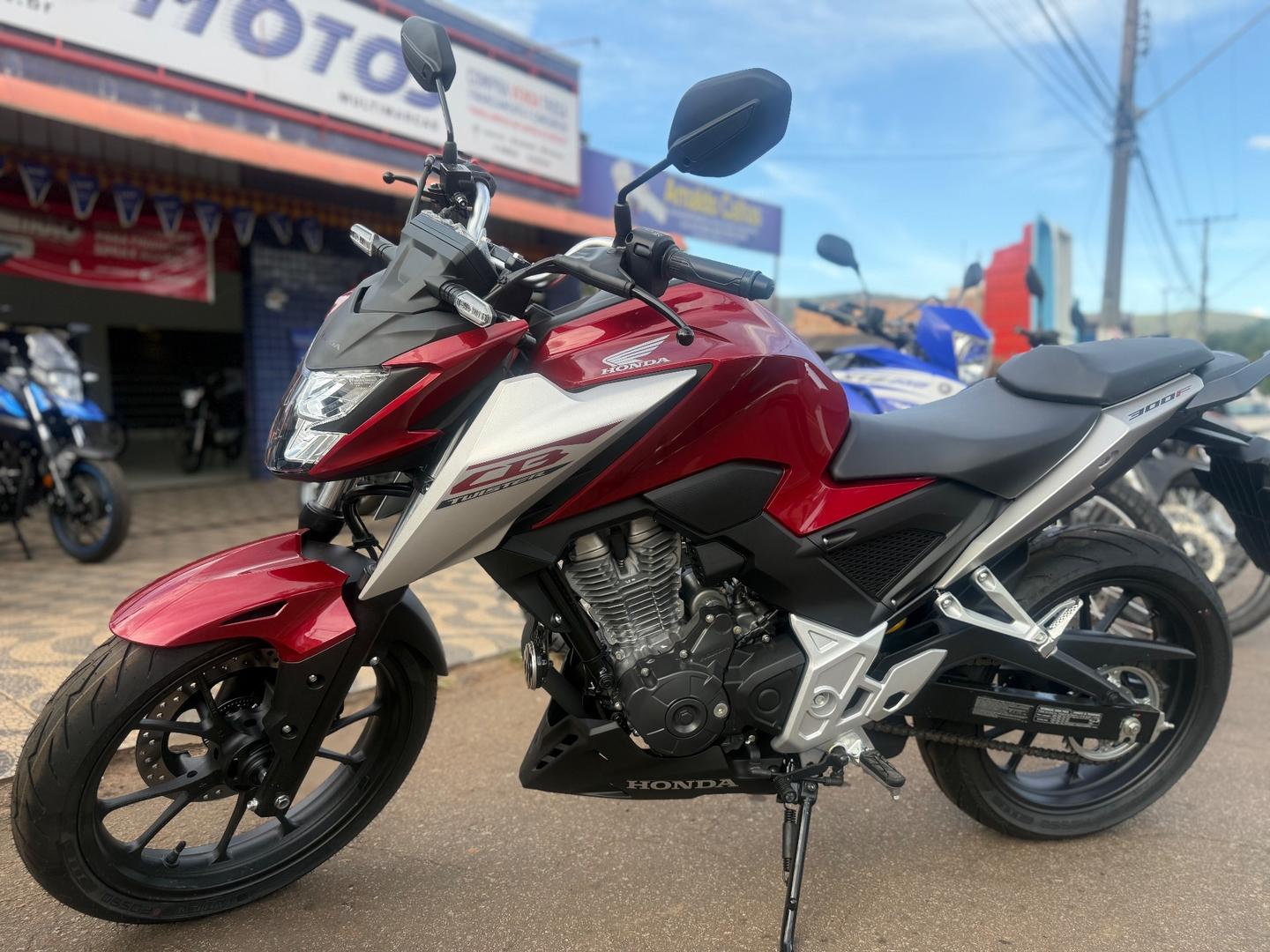 HONDA cb 300f twister abs