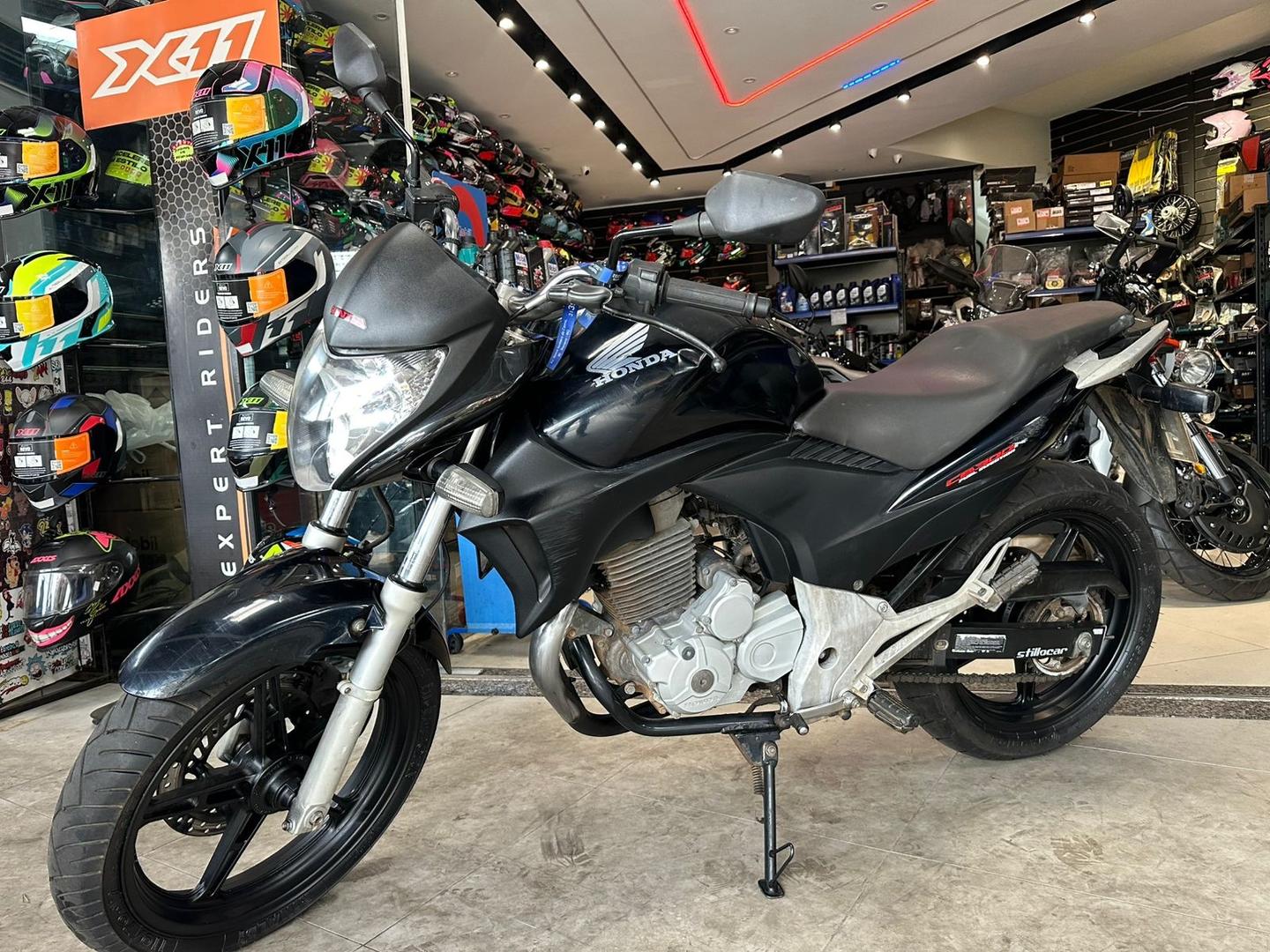 HONDA cb 300r