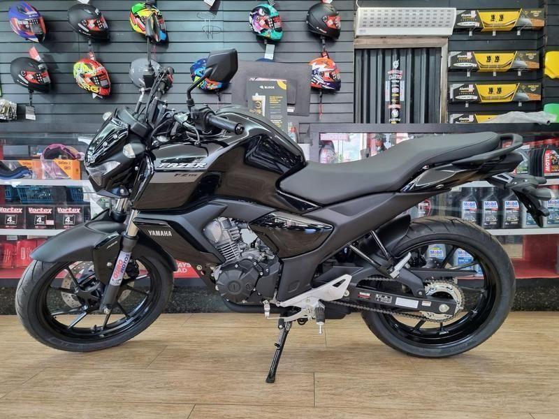 YAMAHA fz15 fazer abs