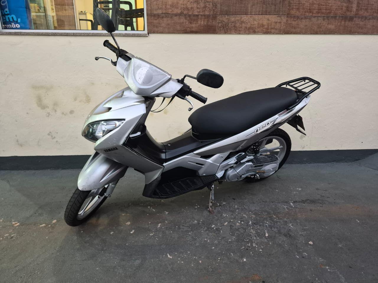 YAMAHA neo at115