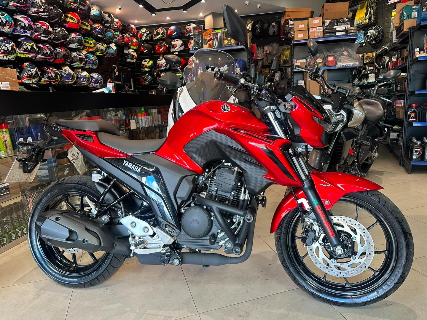 YAMAHA fz25 fazer