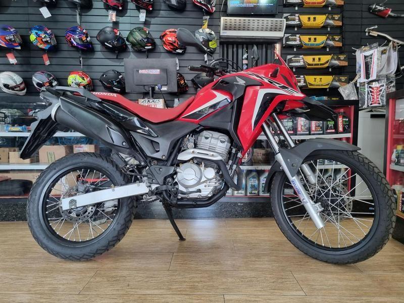 HONDA xre 300 abs