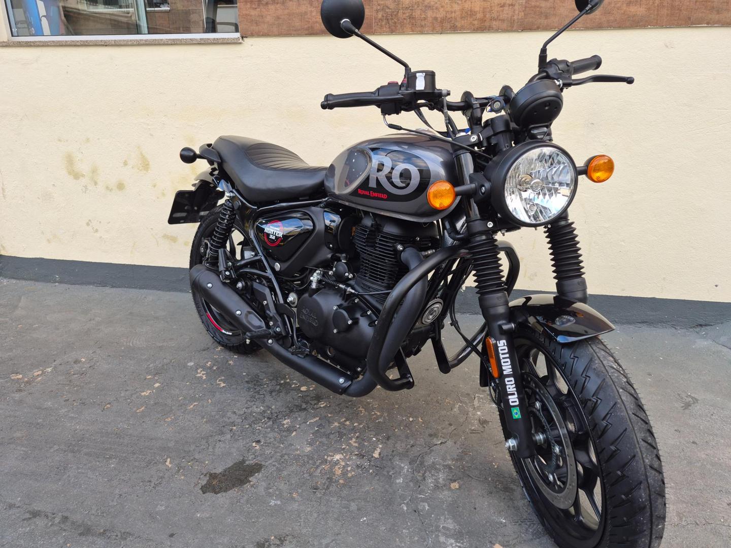 ROYAL ENFIELD re royal hunter 350