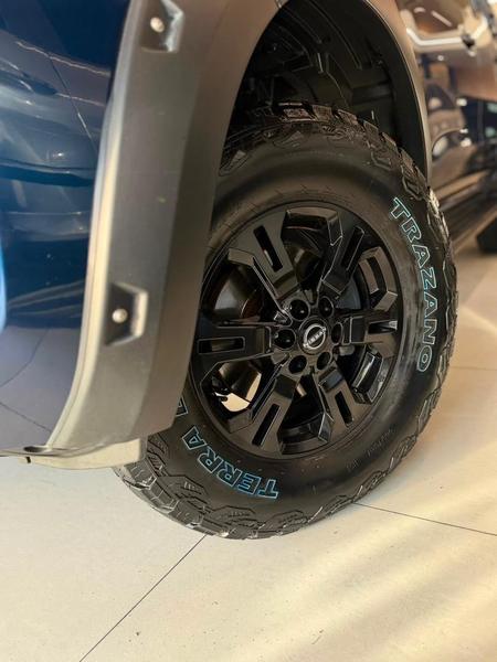 Nissan Frontier Atk X4 - foto 2