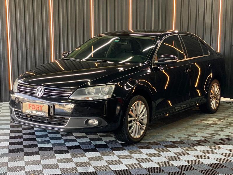 VOLKSWAGEN JETTA HIGHLINE TSI 2.0 211CV
