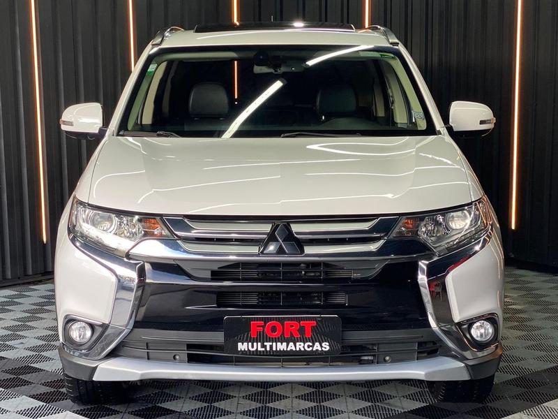 Mitsubishi Outlander 2.0 16V 160cv - foto 2