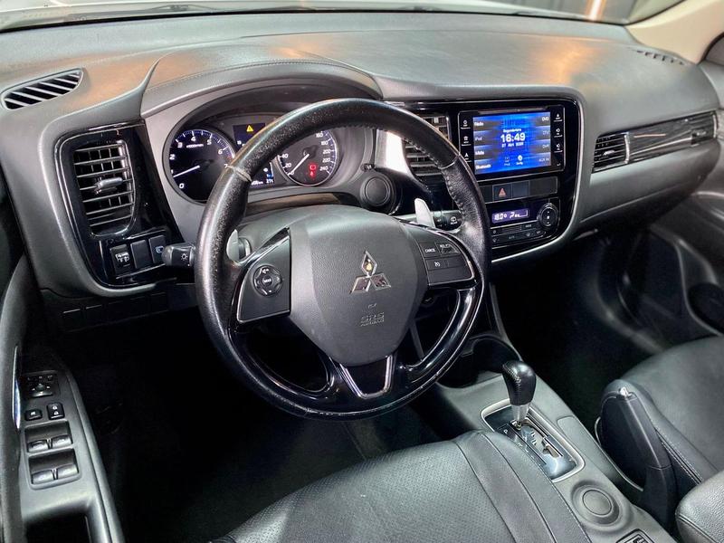 Mitsubishi Outlander 2.0 16V 160cv - foto 5