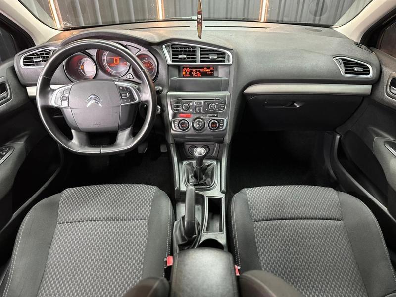 Citroën C4 Lounge Tendance 2.0 Flex 4P Mec - foto 6