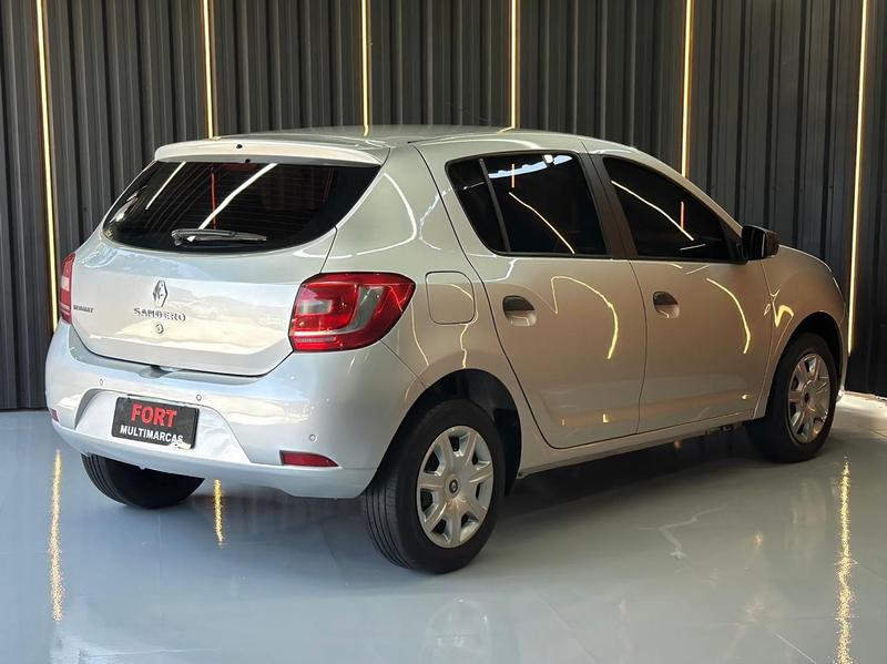 Renault Sandero Auth 1.0 - foto 4