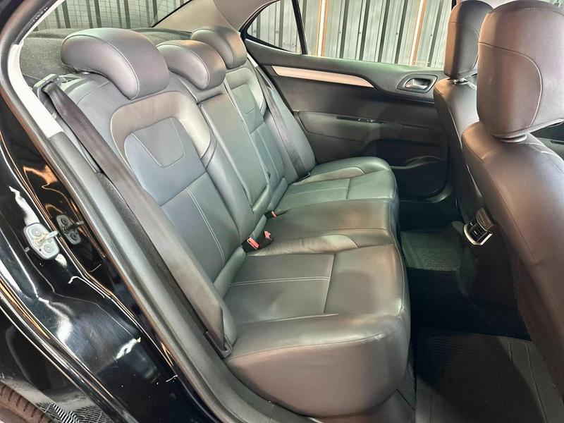 Citroën C4 Lounge 1.6 Tendance 16V Turbo Flex 4P Automático - foto 10