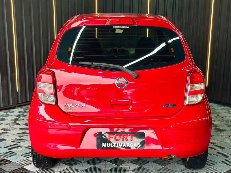 Nissan March 1.0 S - foto 4