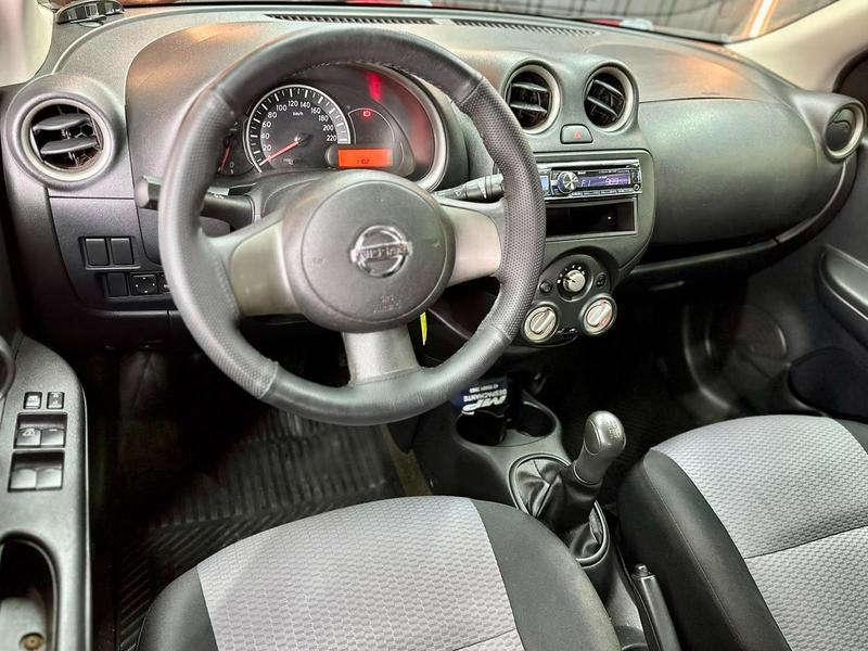 Nissan March 1.0 S - foto 5