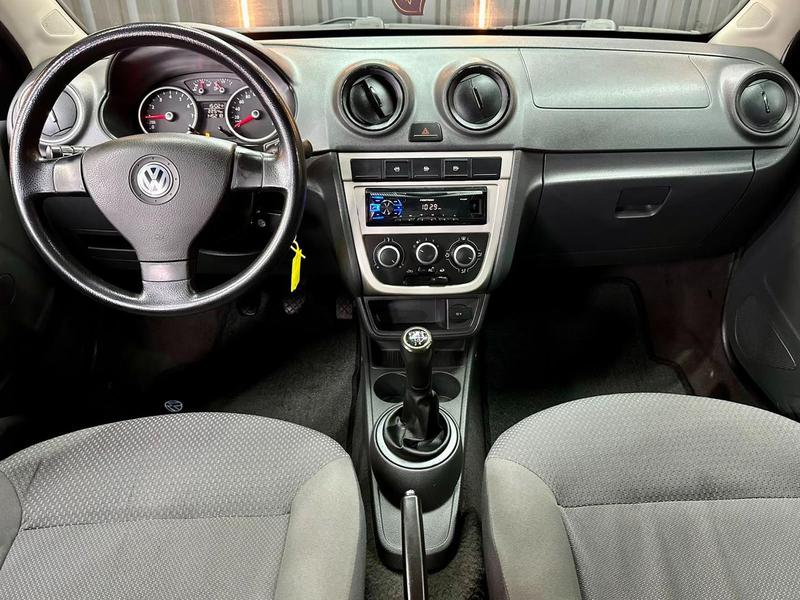 Volkswagen Voyage 1.0 1.0 City Mi Total Flex 8V 4P - foto 6