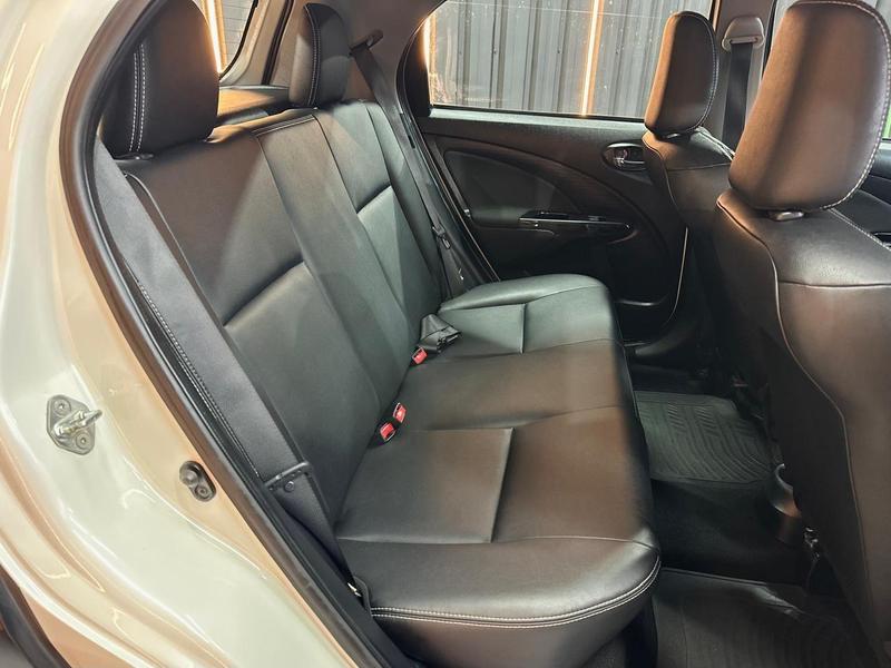 Toyota Etios 1.5 Cross Flex 16V 5P Mecanico - foto 10