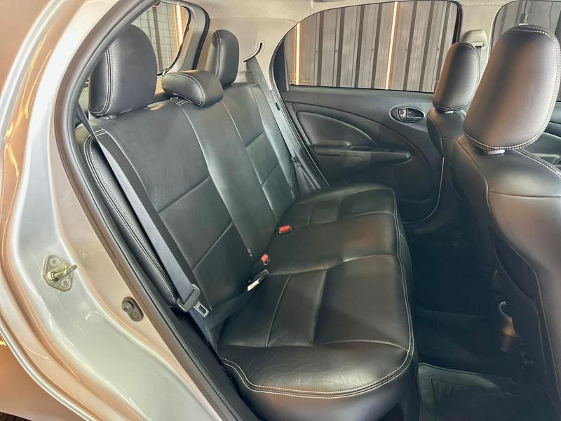 Toyota Etios Hatch X 13l Mt - foto 11