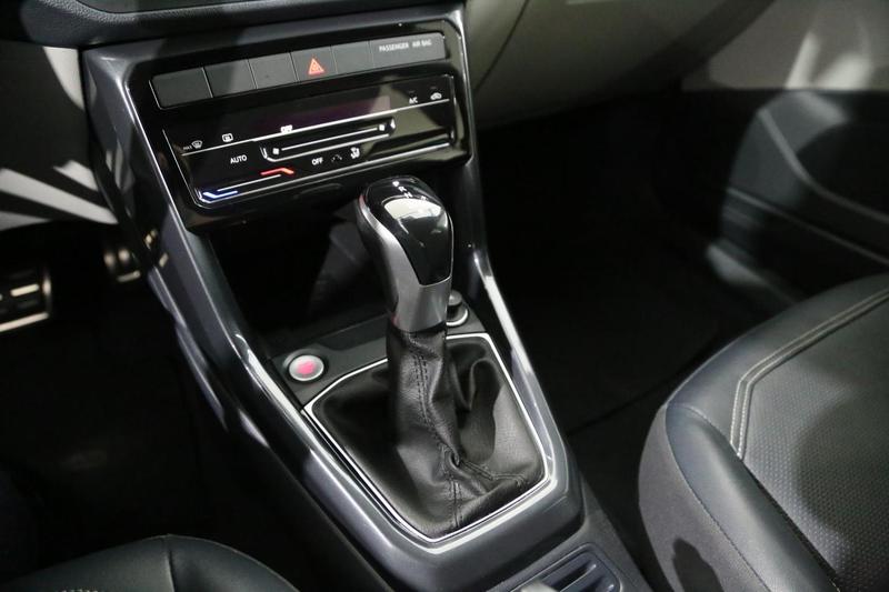 Volkswagen T-Cross 250 TSI Highline Automático - foto 11