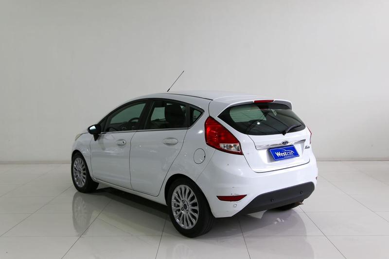 Ford Fiesta 1.6 Titanium Hatch 16V Flex 4P Powershift - foto 17