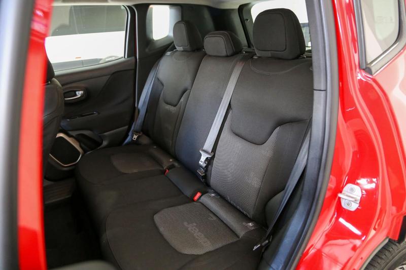 Jeep Renegade 1.8 4X2 16V - foto 12