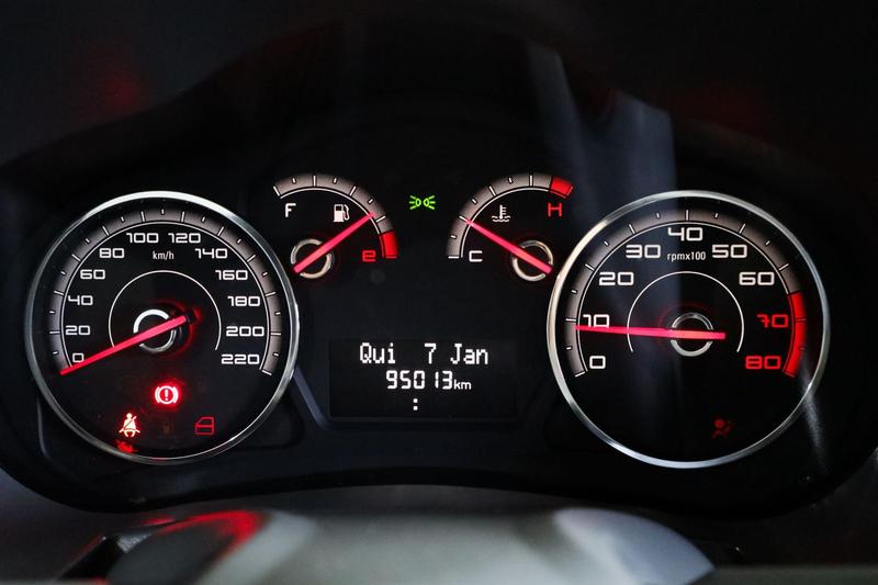 Fiat Palio Attract 1.4 - foto 7