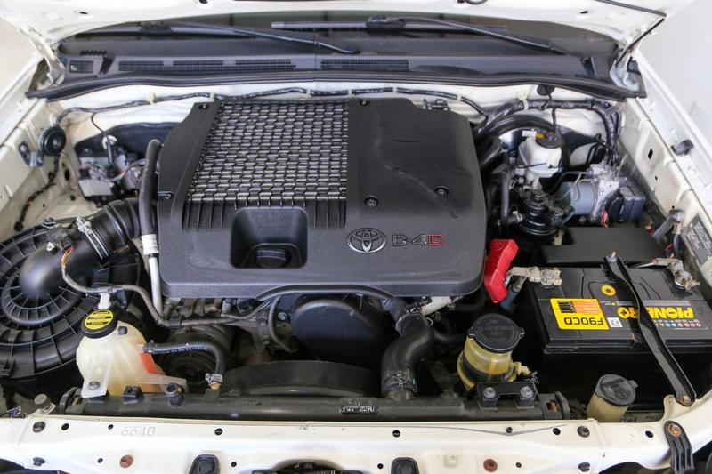 Toyota SW4 3.0 Srv 4X4 16V Turbo Intercooler Diesel 4P Automático - foto 6