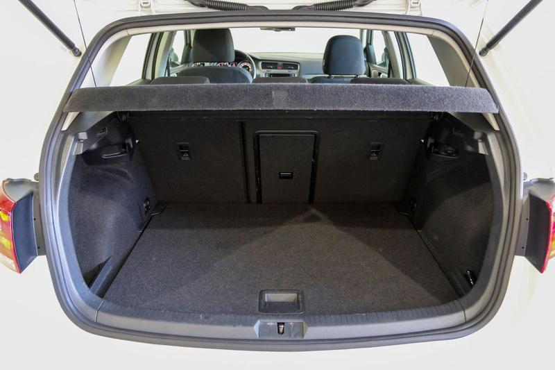 Volkswagen Golf 1.4 TSI Comfortline 16V Turbo - foto 14