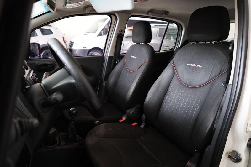 Fiat Uno Evo Sporting 1.4 - foto 8