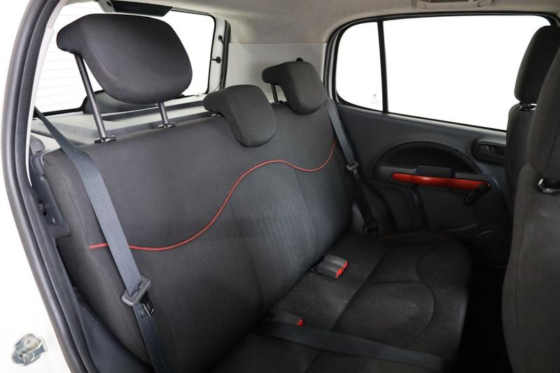 Fiat Uno Evo Sporting 1.4 - foto 12