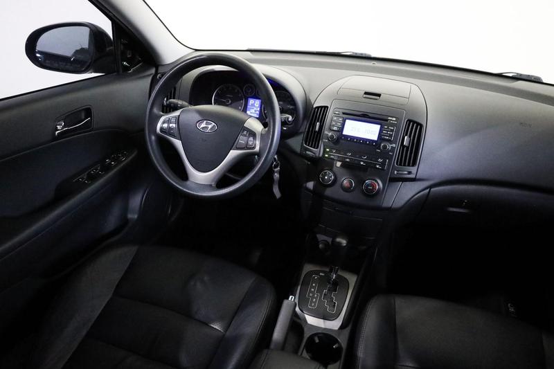 Hyundai i30 2.0 - foto 9