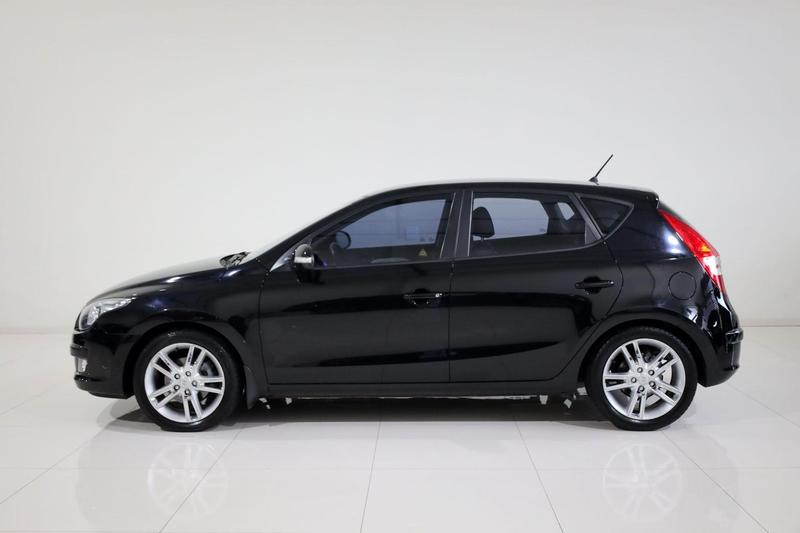 Hyundai i30 2.0 - foto 5