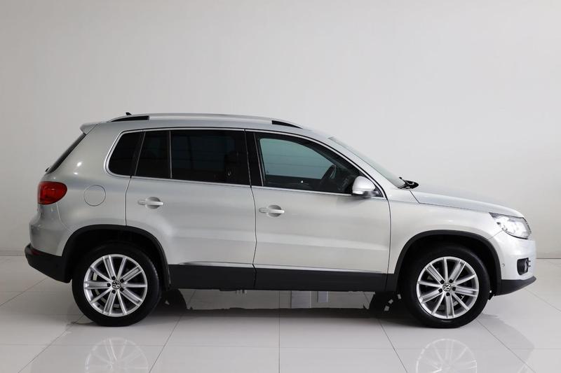 Volkswagen Tiguan 2.0 TSI 16V 200cv Tiptronic 5P - foto 4