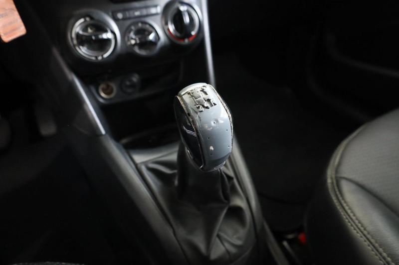 Peugeot 208 1.5 Active 8V Flex 4P Manual - foto 11