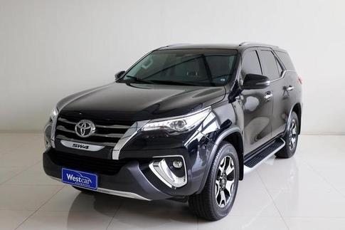TOYOTA Hilux SW4 Diamond 2.8 TB 4x4 Die. Aut.