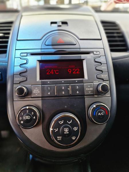 Kia Soul EX 1.6 Ff Mt - foto 9