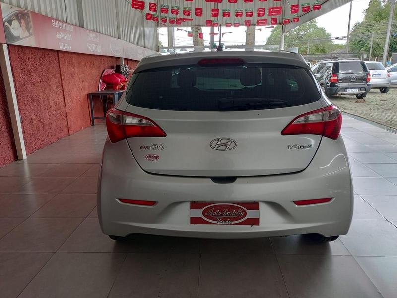 Hyundai HB20 1.6 Comfort Plus 16V Flex 4P Manual - foto 5