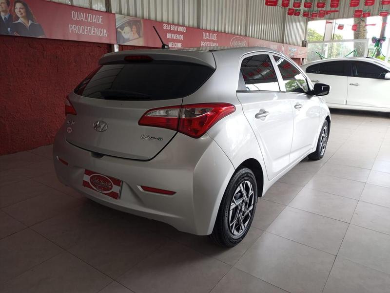 Hyundai HB20 1.6 Comfort Plus 16V Flex 4P Manual - foto 6