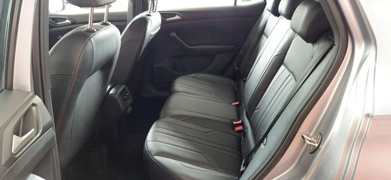 Volkswagen T-Cross Highline 250 TSI Automático - foto 10
