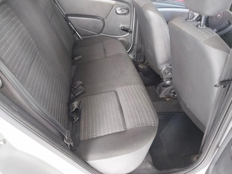 Renault Sandero Exp 1.6 - foto 9